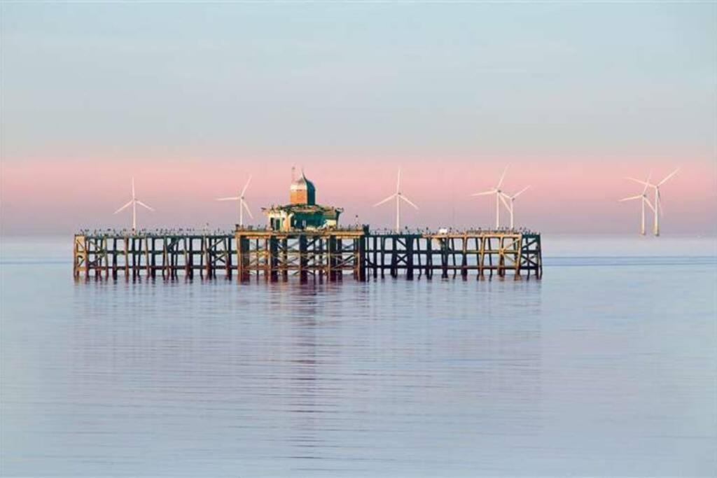 Grand 2 Bed Georgian Apartment At Florence House With King Bed, In The Heart Of Herne Bay & 300M From Beach Экстерьер фото